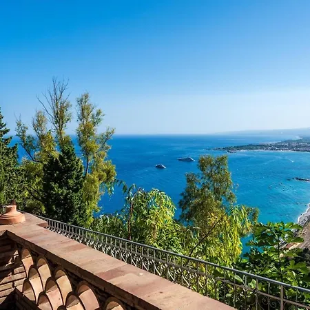 Casa Ariadne Apartment Giardini Naxos